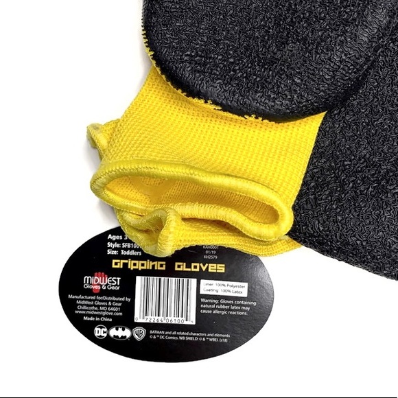 NWT Toddler Batman Gripping Gloves By Midwest - Picture 5 of 5